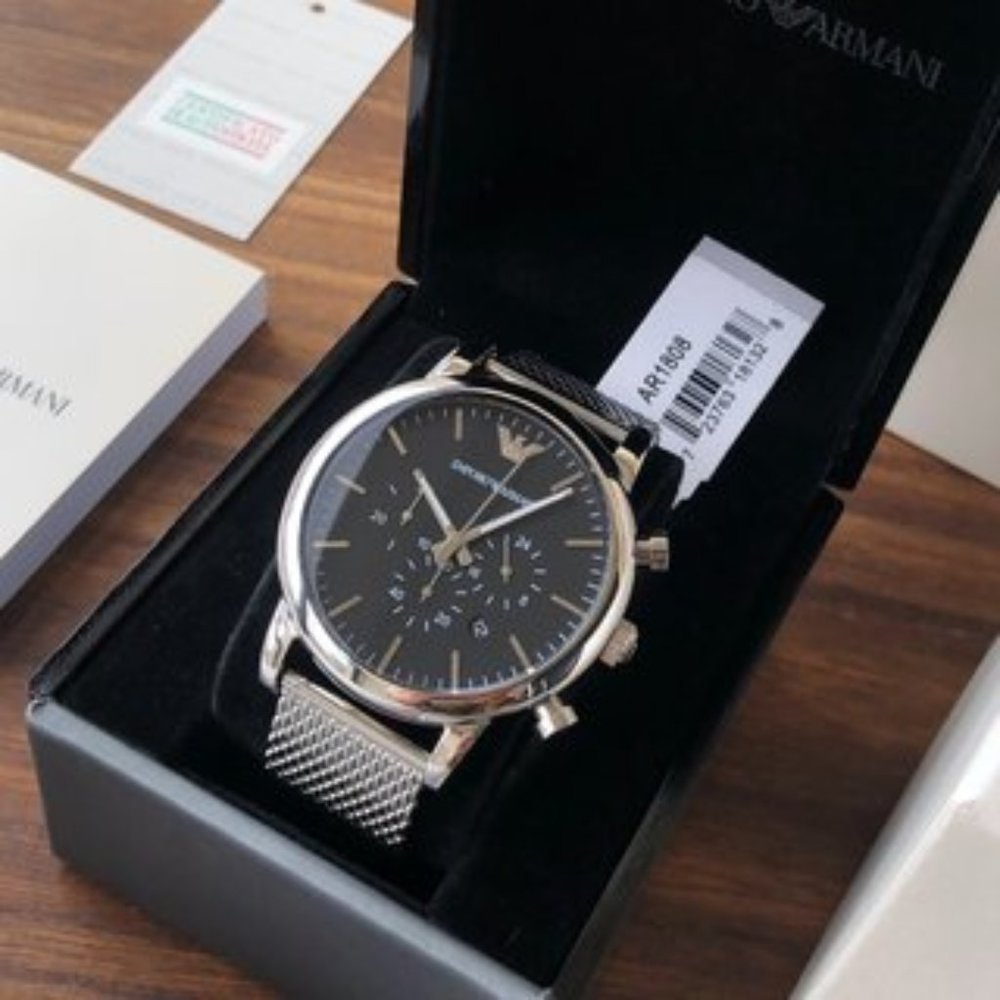Armani's hottest piece of the year